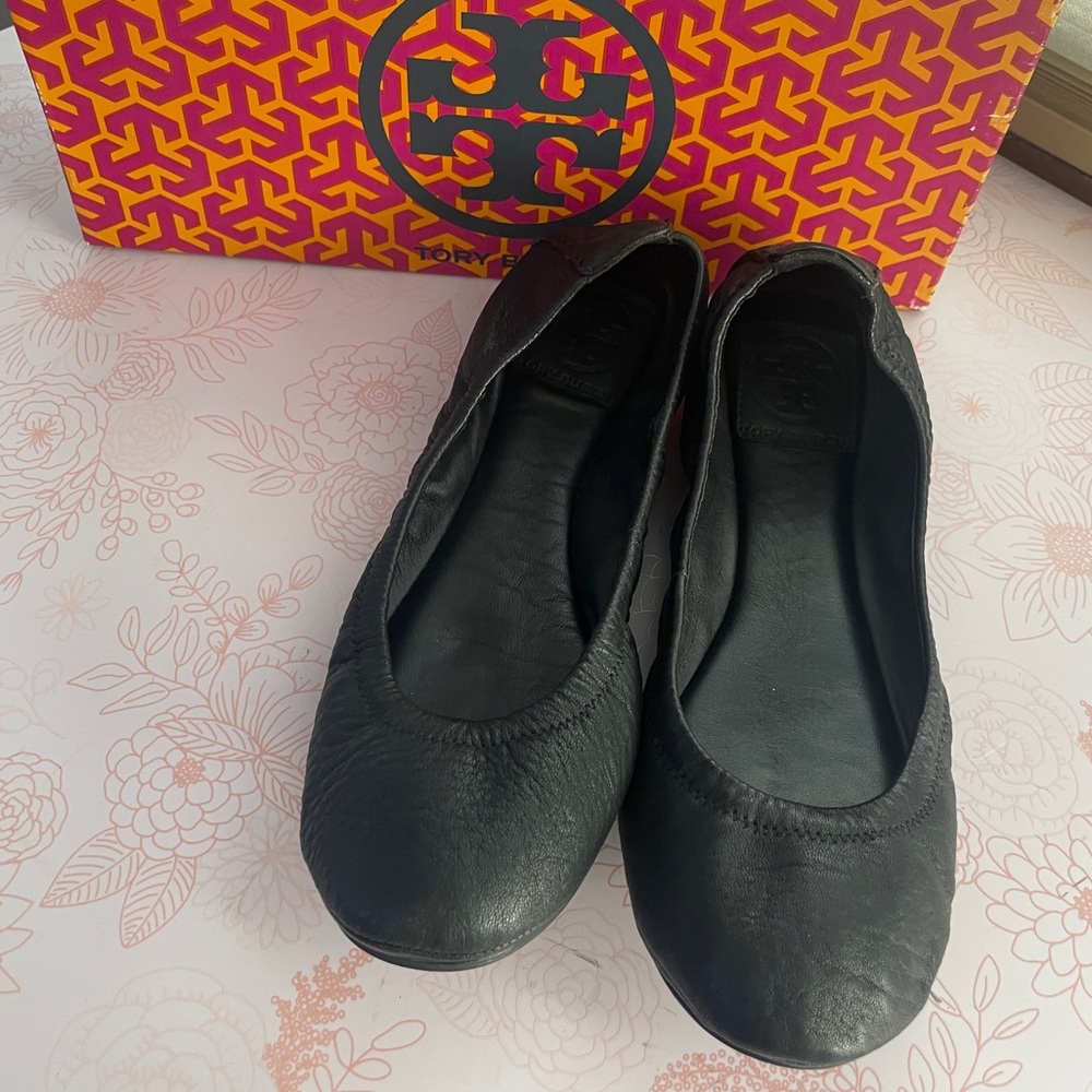 Tory Burch Black Eddie flats